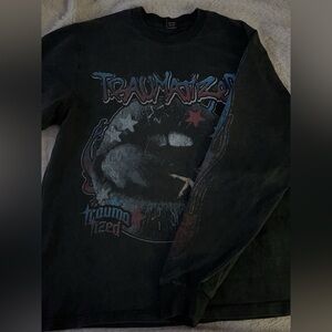 Streetwear graphic tee-limited edition